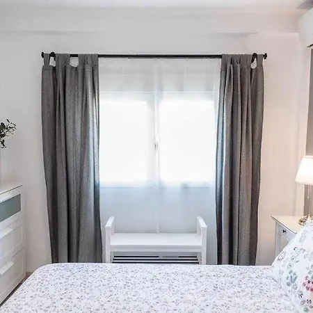 Апартаменти Iii Morales & Arnal Acogedor Y A 450m *